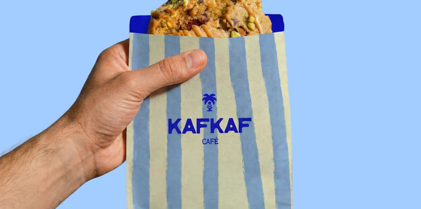 Un cookie dans un sachet rayé Kafkaf